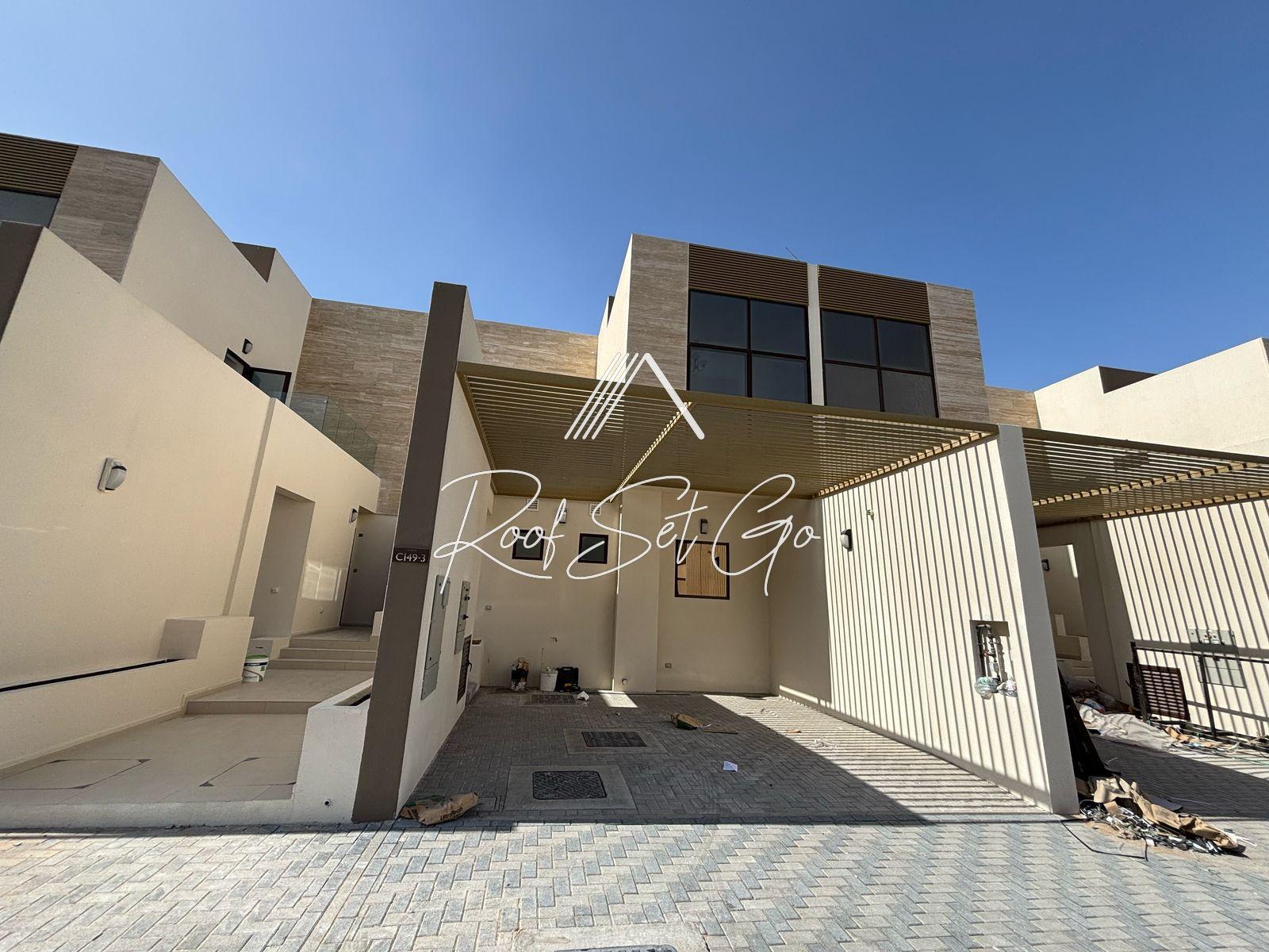 RoofSetGo-property-Dubai-Brand New | Two separate living rooms