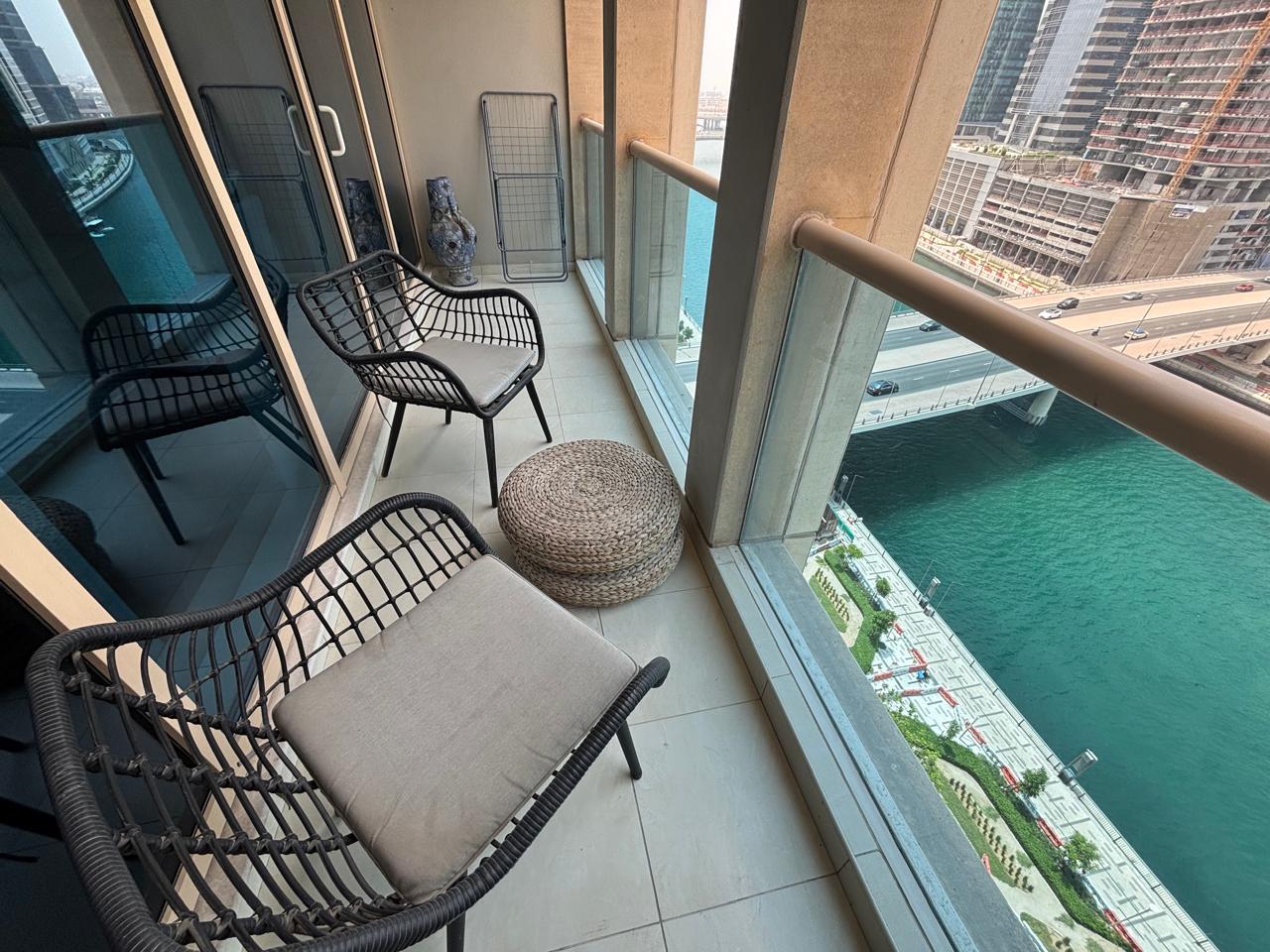 RoofSetGo Dubai-Aykon City Tower C