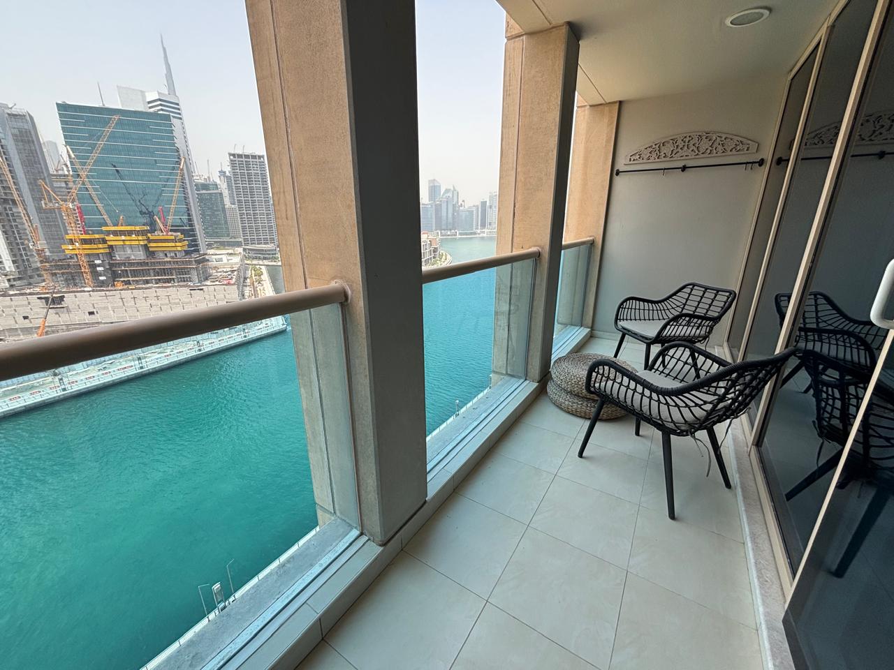 RoofSetGo Dubai-Aykon City Tower C