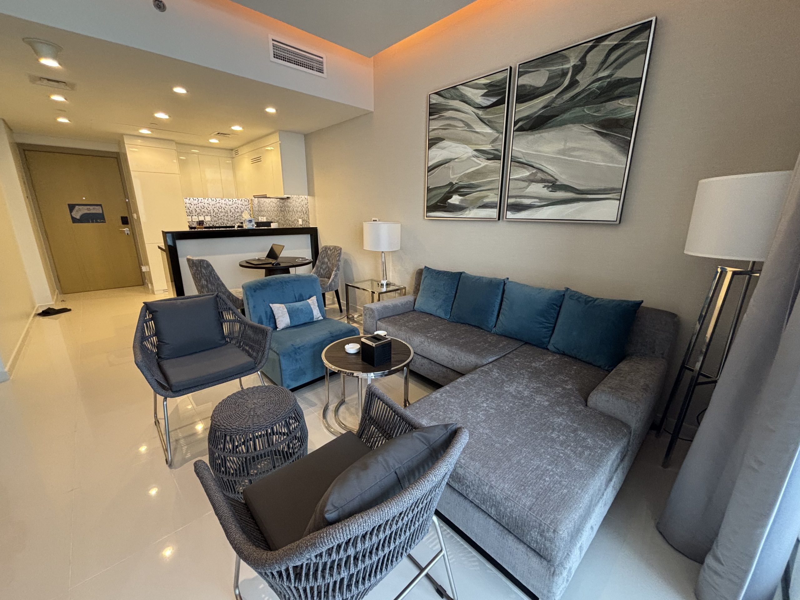 RoofSetGo Dubai-Aykon City Tower B