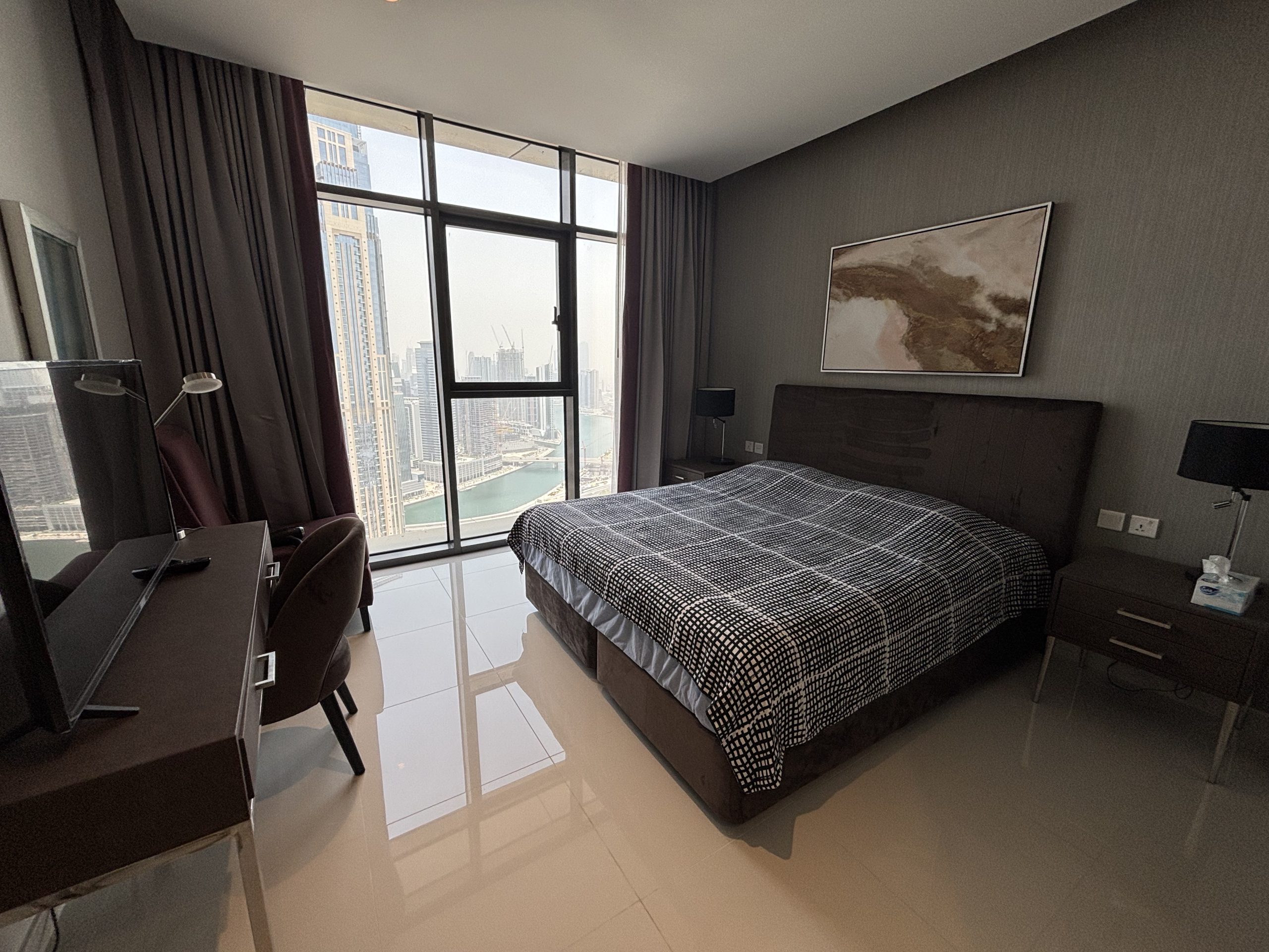 RoofSetGo Dubai-Aykon City Tower C