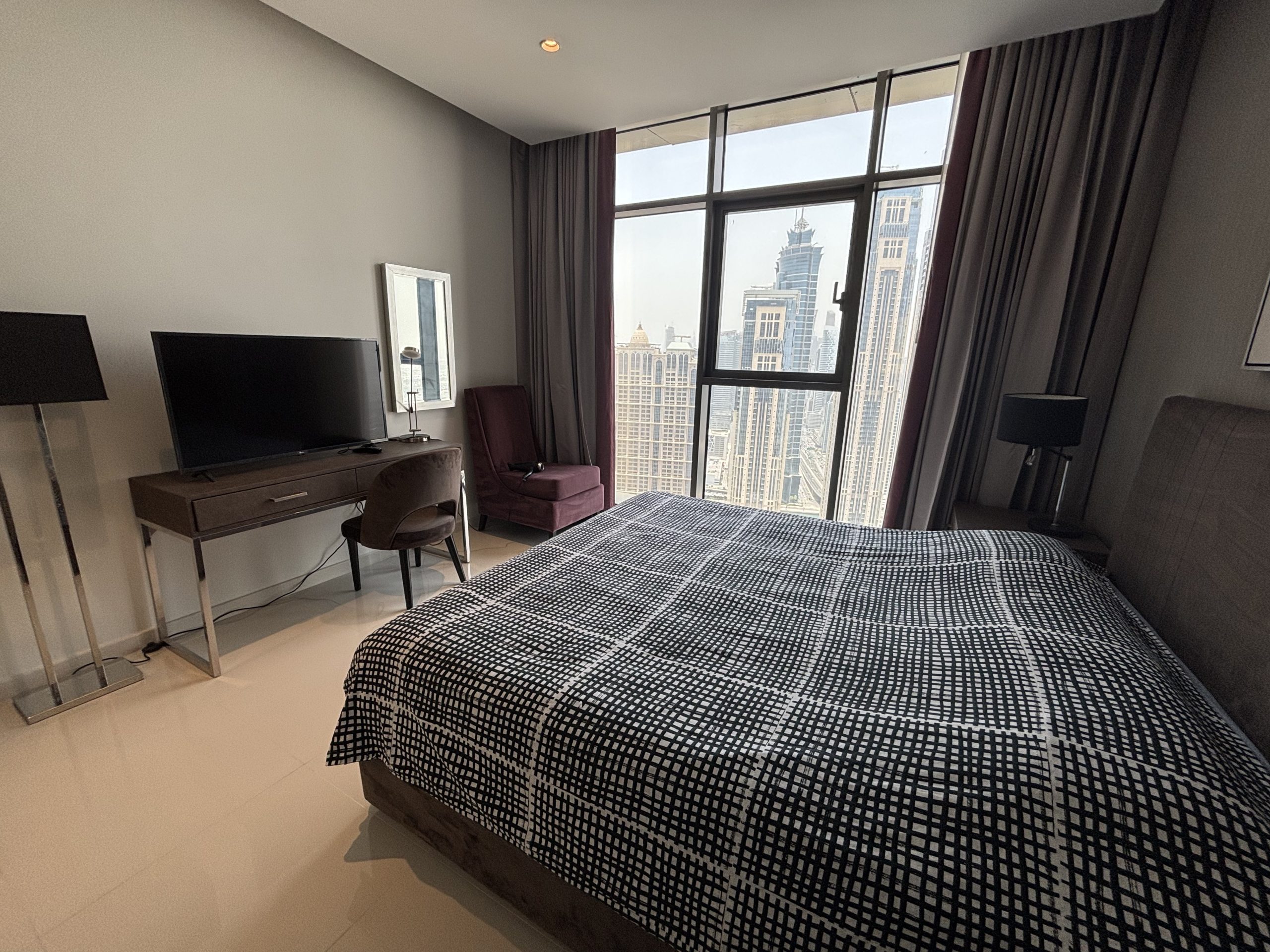 RoofSetGo Dubai-Aykon City Tower C