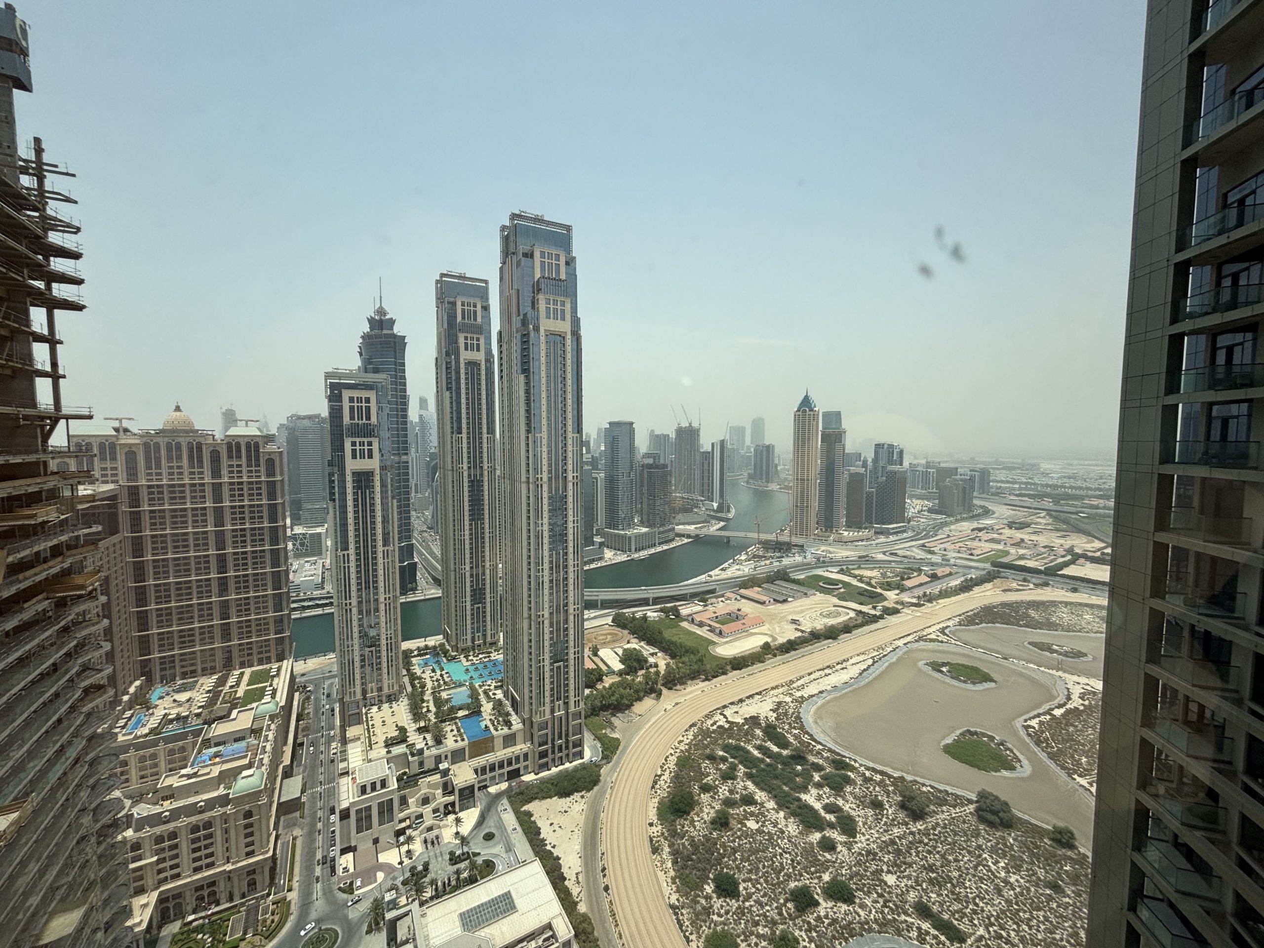 RoofSetGo Dubai-Aykon City Tower C