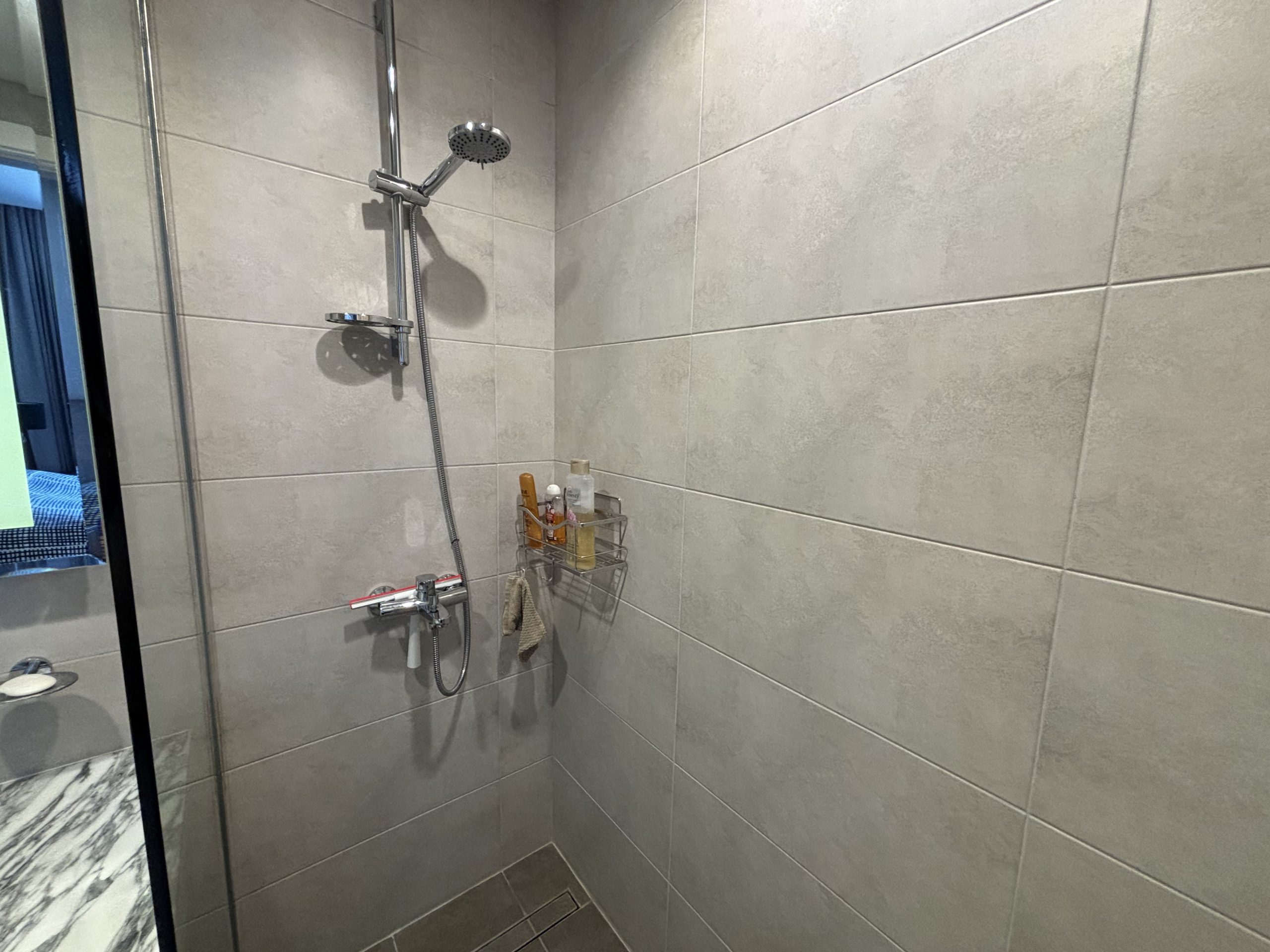 RoofSetGo Dubai - Aykon City Tower B 21