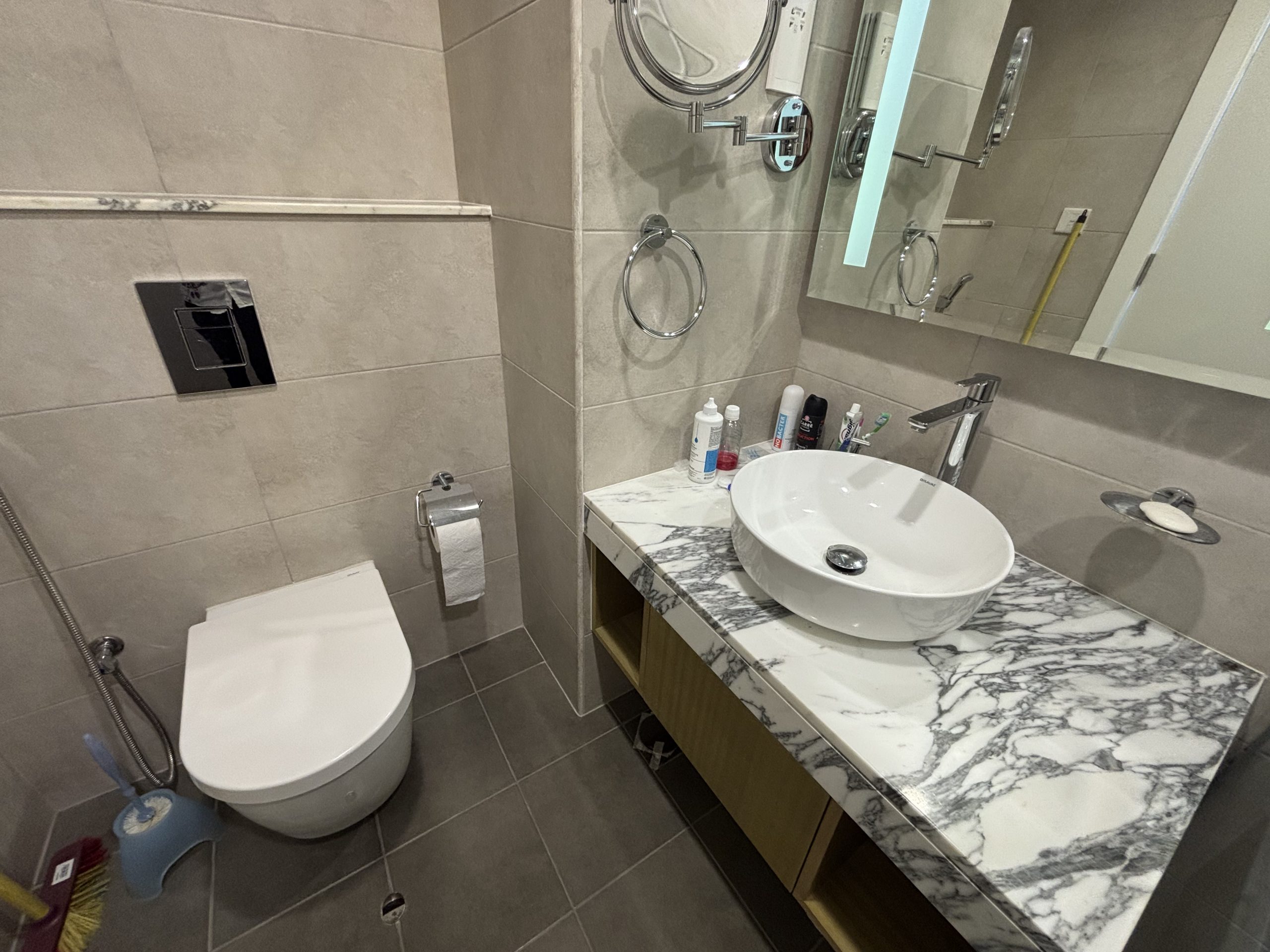 RoofSetGo Dubai - Aykon City Tower B 22