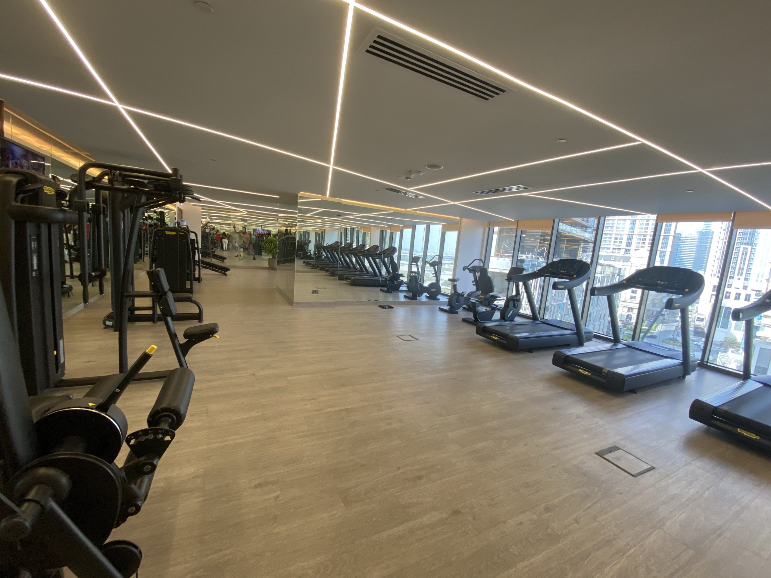 RoofSetGo Dubai - Aykon City Tower B 25