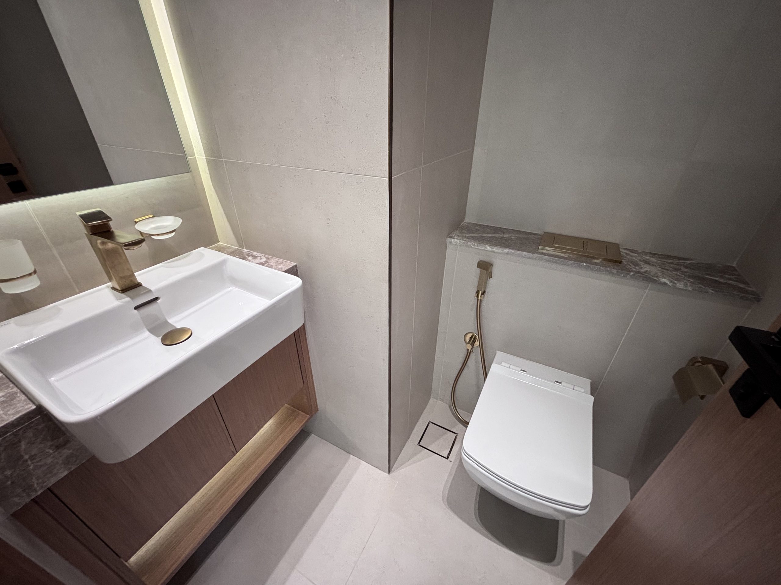 RoofSetGo Dubai - Binghatti Azure JVC14