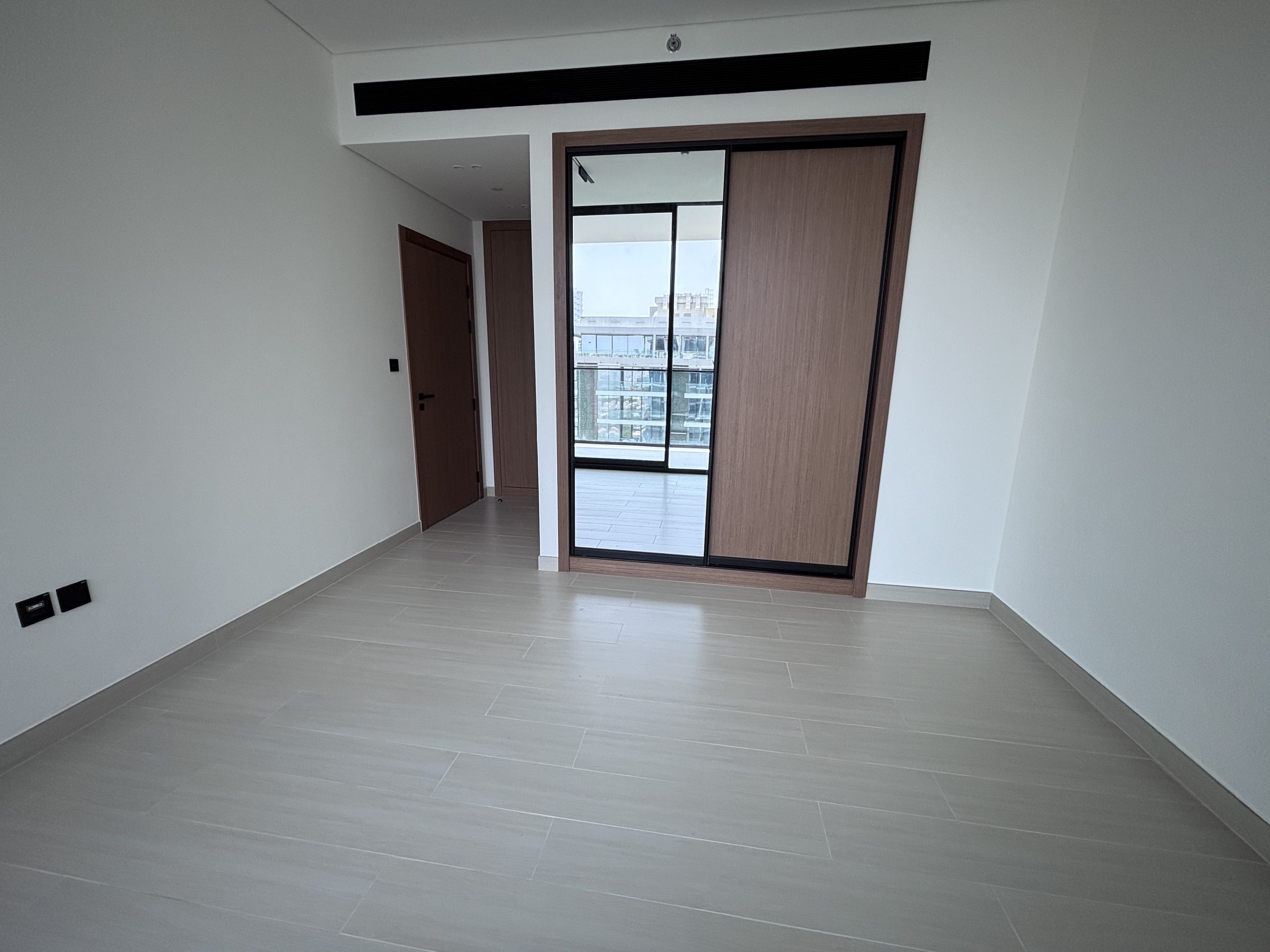 RoofSetGo Dubai - Binghatti Azure JVC19