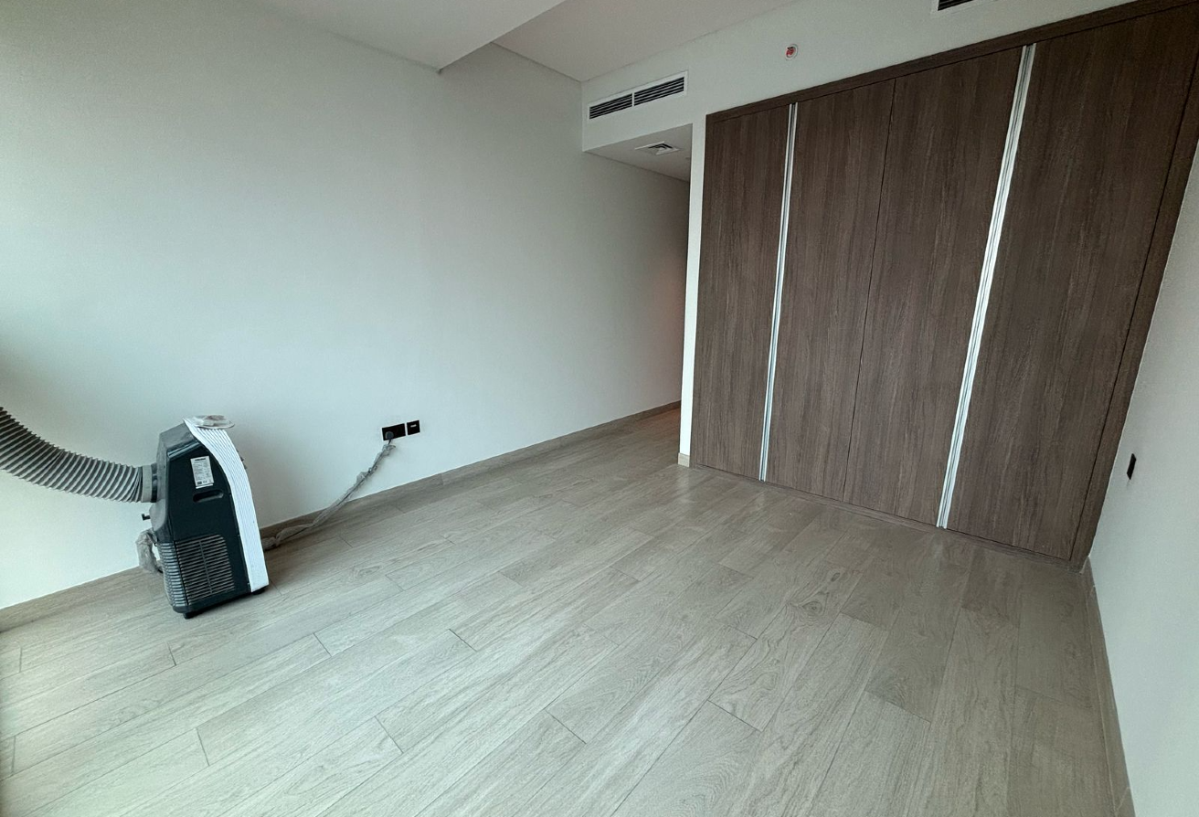 -Balcony: Offers stunning views of The Meadows community